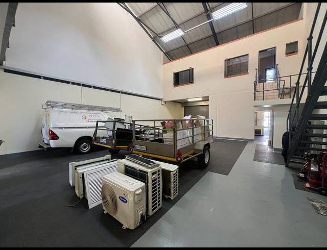 505M² WAREHOUSE TO LET IN HENNOPSPARK